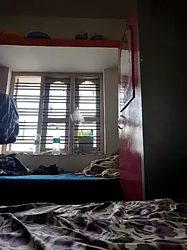 Mallupaiyanaachu online show from 01/14/25, 03:32