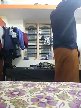 Mallupaiyanaachu online show from 03/11/25, 04:07