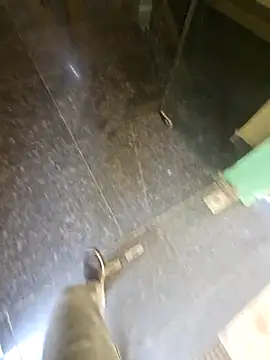 Snapshot of Mallupaiyanaachu chatting on 03/15/26, 05:35 Mallupaiyanaachu online show from 03/15/26, 05:35