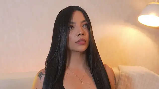 sarah hiill online show from 11/19/25, 09:37