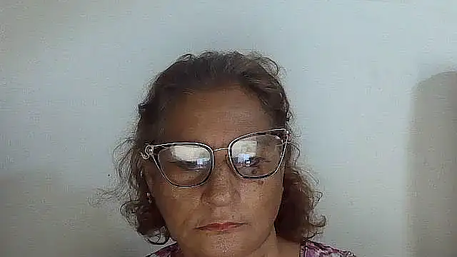 charrysexy1 online show from 12/14/25, 12:21