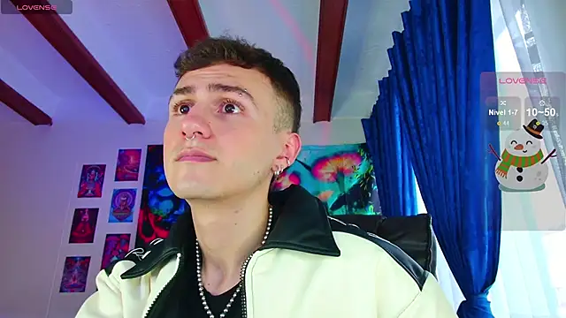 Snapshot of dimitri-bilak chatting on 12/21/24, 10:30 dimitri-bilak online show from 12/21/24, 10:30