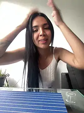 Miss Nicole online show from 12/06/24, 09:13