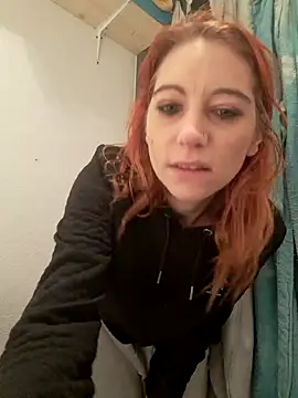 Snapshot of XLisaxx chatting on 12/06/24, 11:14 XLisaxx online show from 12/06/24, 11:14