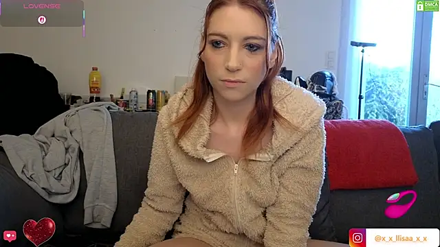 Snapshot of XLisaxx chatting on 03/08/25, 06:21 XLisaxx online show from 03/08/25, 06:21