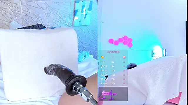 evaa rose online show from 02/22/25, 08:20