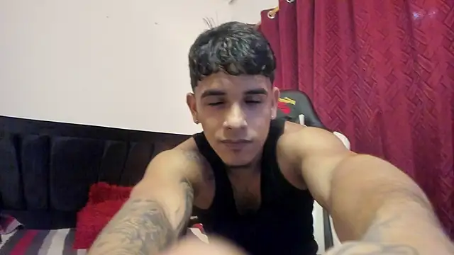 Snapshot of Evan_stoner chatting on 09/19/25, 01:51 Evan stoner online show from 09/19/25, 01:51
