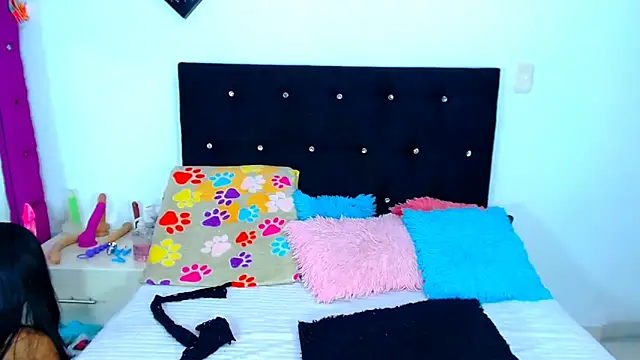 Jenng18 online show from 11/09/25, 05:06