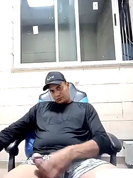 Snapshot of 121fff chatting on 09/09/25, 11:04 121fff online show from 09/09/25, 11:04