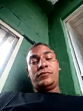 Snapshot of 121fff chatting on 09/24/25, 08:01 121fff online show from 09/24/25, 08:01