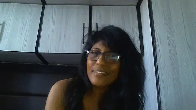 Snapshot of MsAttitude chatting on 12/29/24, 09:50 MsAttitude online show from 12/29/24, 09:50