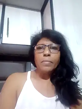 Snapshot of MsAttitude chatting on 03/11/25, 09:56 MsAttitude online show from 03/11/25, 09:56
