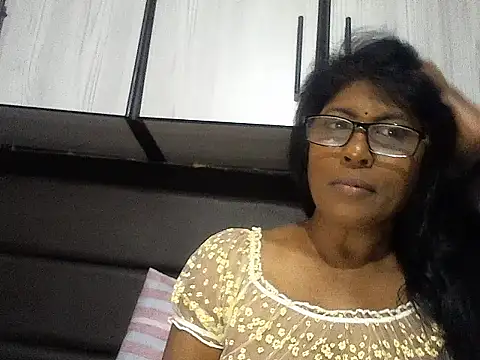 MsAttitude online show from 10/30/25, 10:27