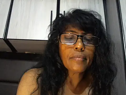 MsAttitude online show from 03/02/26, 07:26