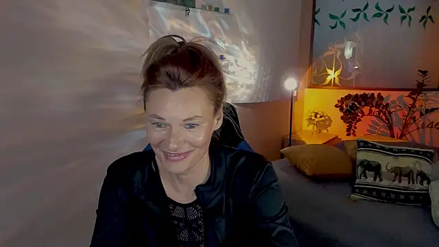 MistyBarnes online show from 05/11/26, 04:04