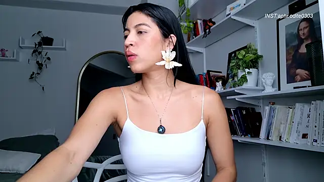 Snapshot of Nikol-JE chatting on 04/06/26, 08:54 Nikol-JE online show from 04/06/26, 08:54