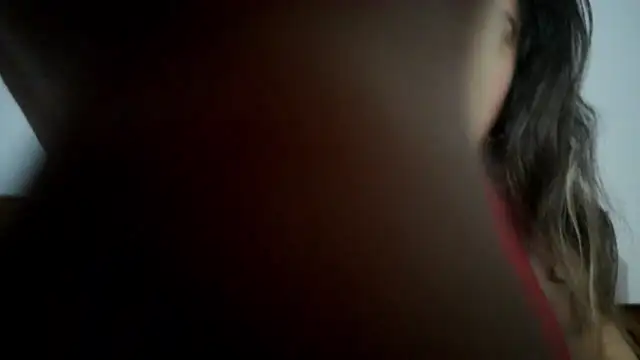 Snapshot of nicholle chatting on 03/25/26, 11:22 nicholle online show from 03/25/26, 11:22