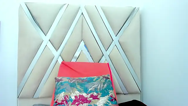 Snapshot of SEJMET_LOVE_ chatting on 02/09/26, 11:09 SEJMET LOVE online show from 02/09/26, 11:09