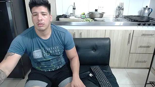 Snapshot of Karen_sex92 chatting on 01/28/25, 03:57 Karen sex92 online show from 01/28/25, 03:57