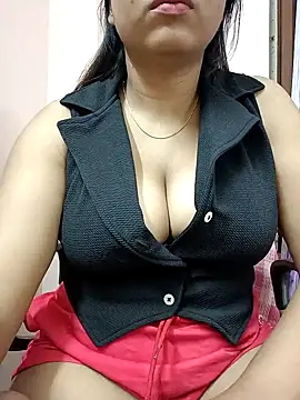 Snapshot of Nia__09 chatting on 01/13/25, 03:15 Nia  09 online show from 01/13/25, 03:15