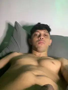 Snapshot of tonysexyboy chatting on 12/17/24, 05:51 tonysexyboy online show from 12/17/24, 05:51