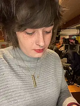 mikittyy online show from 12/24/24, 08:22