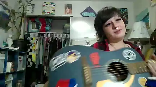mikittyy online show from 02/18/25, 12:28