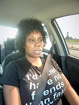 1Topgyal online show from 10/23/25, 04:06