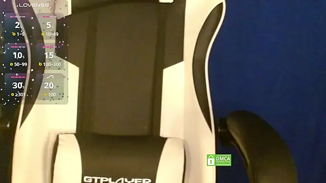 CrossyAayesha online show from 04/25/26, 10:07