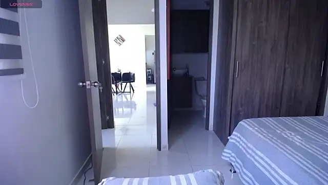 Snapshot of amyharlow_1 chatting on 04/01/26, 01:41 amyharlow 1 online show from 04/01/26, 01:41