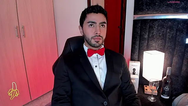 ItsMeEros online show from 02/14/25, 10:04