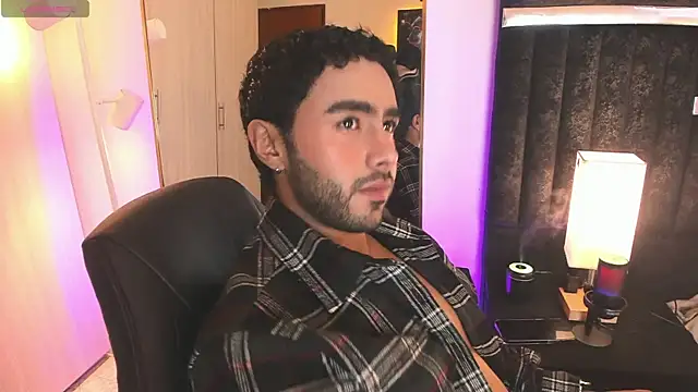 Snapshot of ItsMeEros chatting on 02/09/26, 10:36 ItsMeEros online show from 02/09/26, 10:36