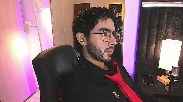 Snapshot of ItsMeEros chatting on 03/14/26, 11:43 ItsMeEros online show from 03/14/26, 11:43