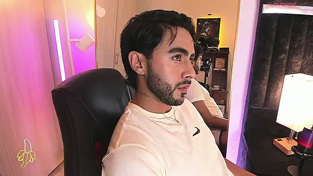 ItsMeEros online show from 05/14/26, 11:00