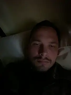 Jonkitzler1 online show from 03/11/25, 09:13