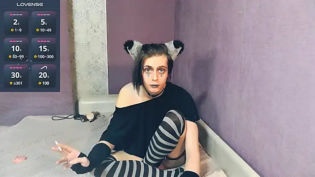 Littlepinkcat online show from 01/26/25, 05:55