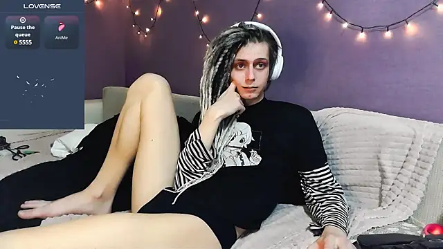 Littlepinkcat online show from 03/17/25, 07:48