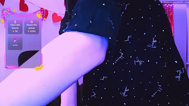 Snapshot of Littlepinkcat chatting on 02/12/26, 07:20 Littlepinkcat online show from 02/12/26, 07:20