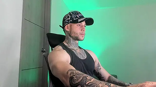  jamesleandros1 online show from 05/23/26, 02:06