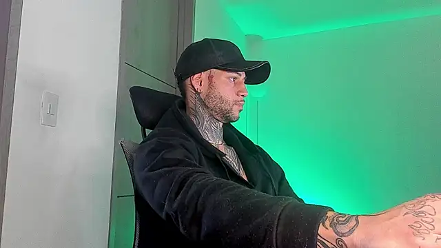  jamesleandros1 online show from 06/04/26, 01:50