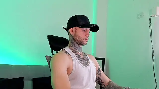  jamesleandros1 online show from 07/11/26, 05:59