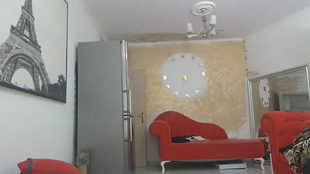 AnnaBellaLuckyXOXO online show from 06/17/26, 10:17