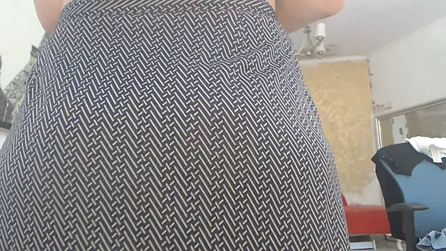 AnnaBellaLuckyXOXO online show from 07/10/26, 09:01