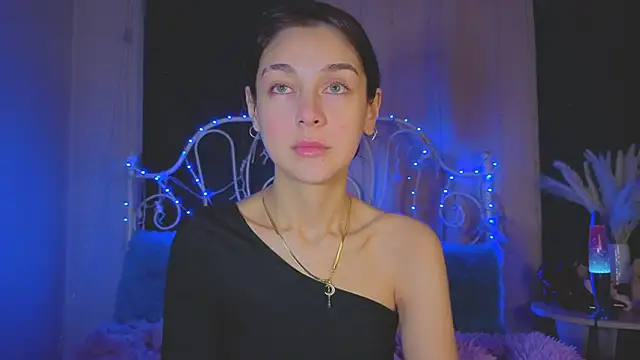 Funny Bunny online show from 09/17/25, 11:17