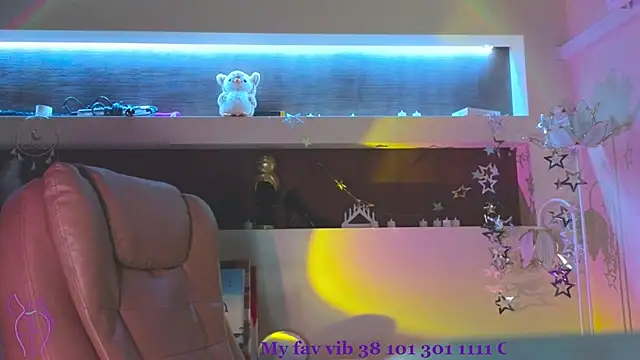 Malika uAngel online show from 09/24/25, 06:00