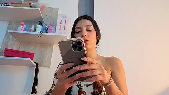 PIA STONE online show from 10/15/25, 08:20