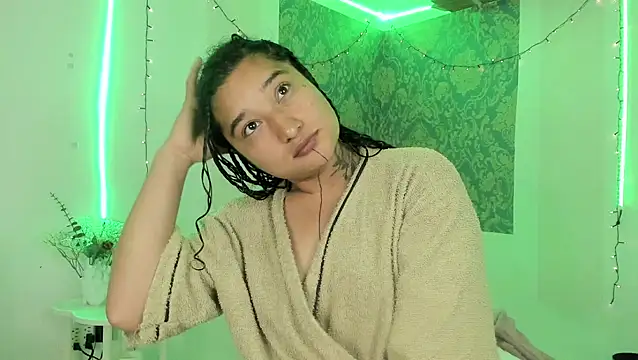 Eva Lee  online show from 05/15/26, 10:55