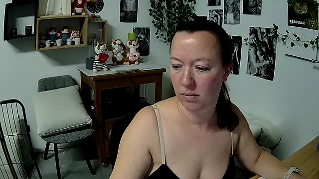 AnyaKreyxh online show from 02/20/26, 11:43