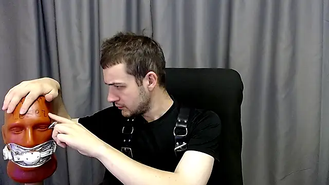  Damien thorn  online show from 09/11/25, 02:22