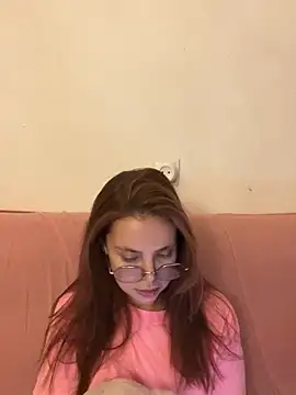 lovebellagrey online show from 12/22/25, 07:55